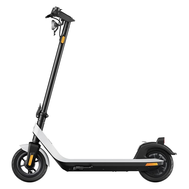 KQi2 Pro Electric Scooter -Range 25 miles/Speed 17.4 mph